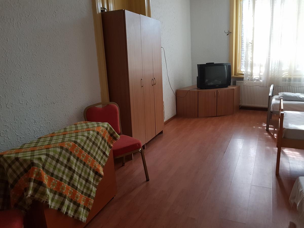 克拉奥华 Casa Boiereasca旅舍 外观 照片