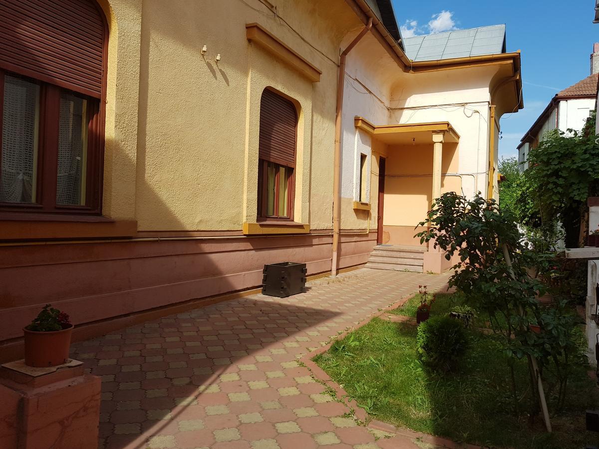 克拉奥华 Casa Boiereasca旅舍 外观 照片