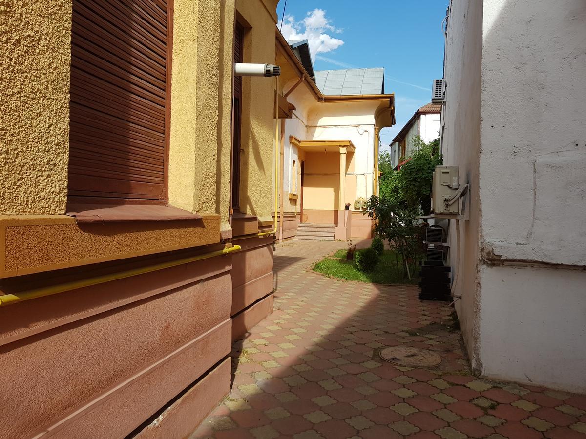 克拉奥华 Casa Boiereasca旅舍 外观 照片