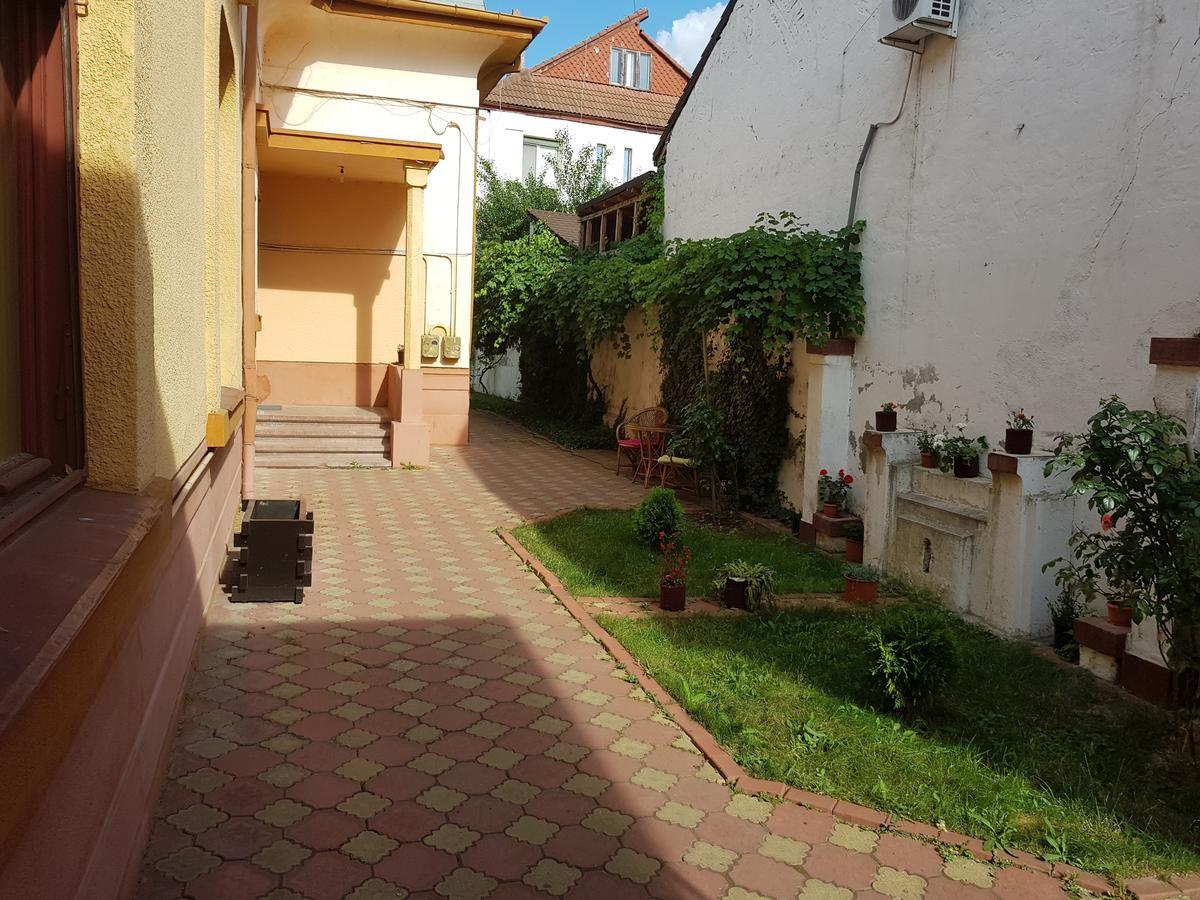克拉奥华 Casa Boiereasca旅舍 外观 照片