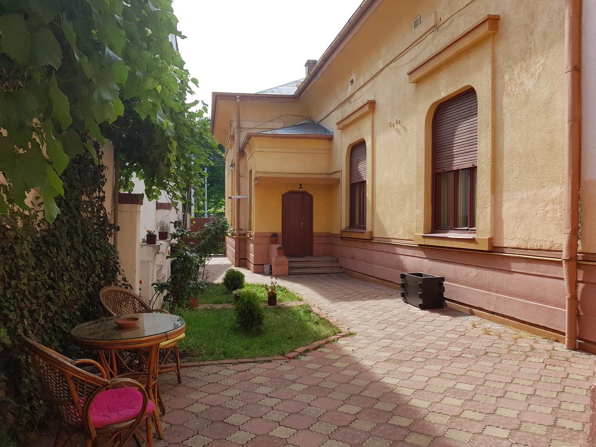 克拉奥华 Casa Boiereasca旅舍 外观 照片