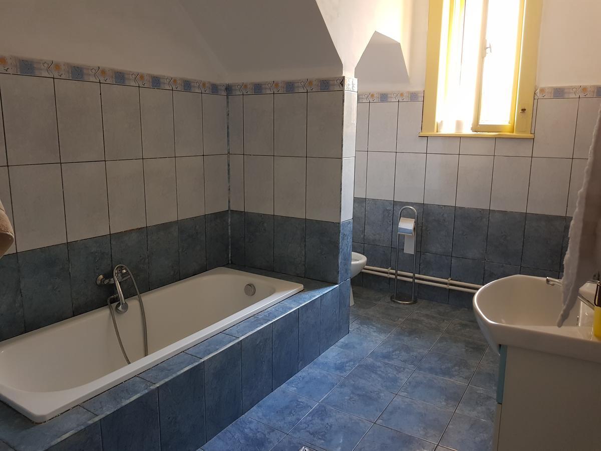 克拉奥华 Casa Boiereasca旅舍 外观 照片